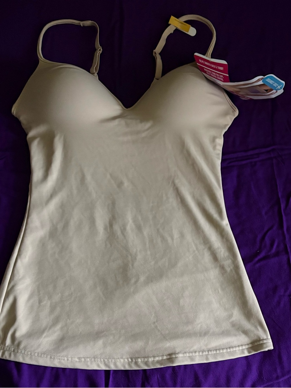 NWT Maidenform Flexees Cool Comfort Shapewear Wireless Camisole M